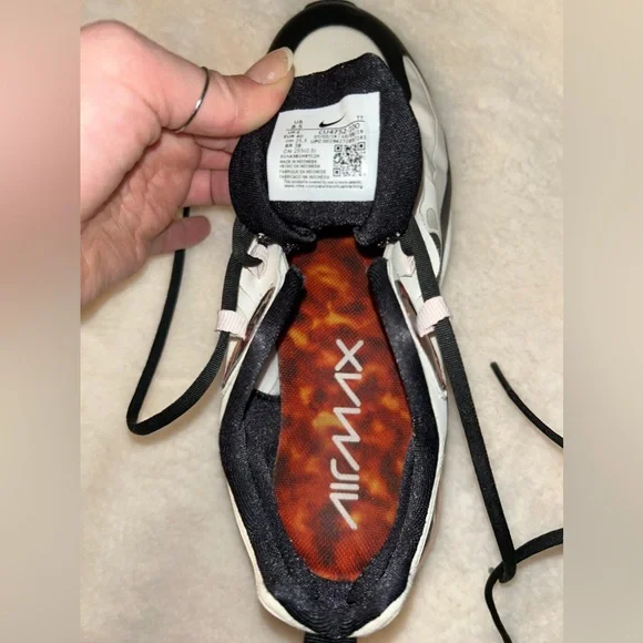 Nike Air Max 270 React Womens Shoes Sail/Multi-Color/Barely Rose - Picture 5 of 6